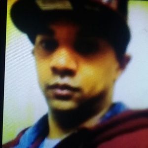 Meet your Posher, Gil